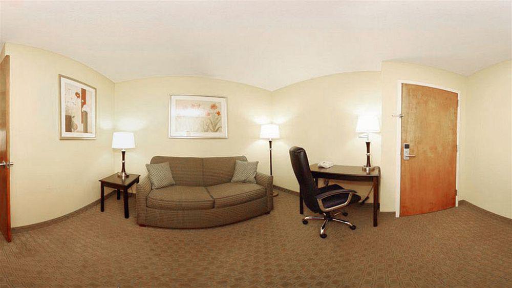 Fairfield By Marriott Inn & Suites Louisville Airport Ngoại thất bức ảnh